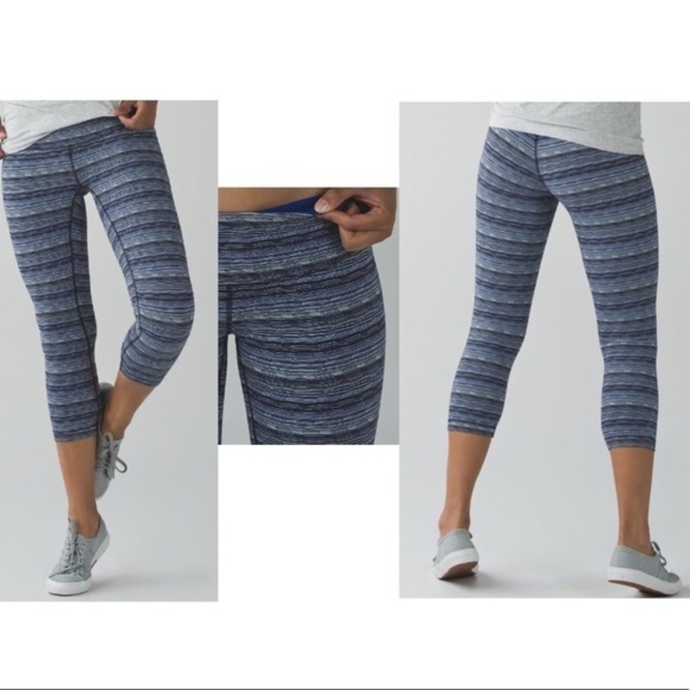 LULULEMON Wunder Under Crop III Pants Sz 6 Blue
